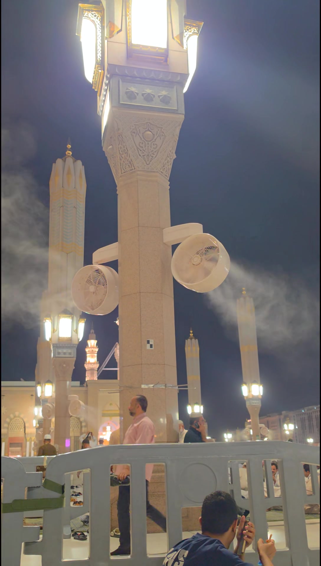 @أداس لوگ🍁