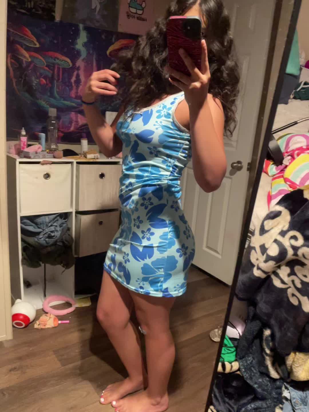 @🦄