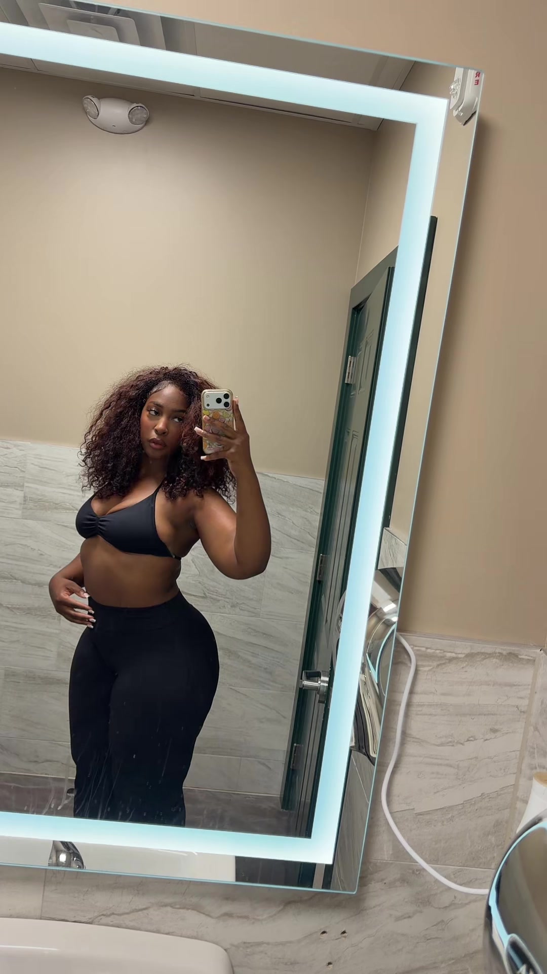 @Desi
