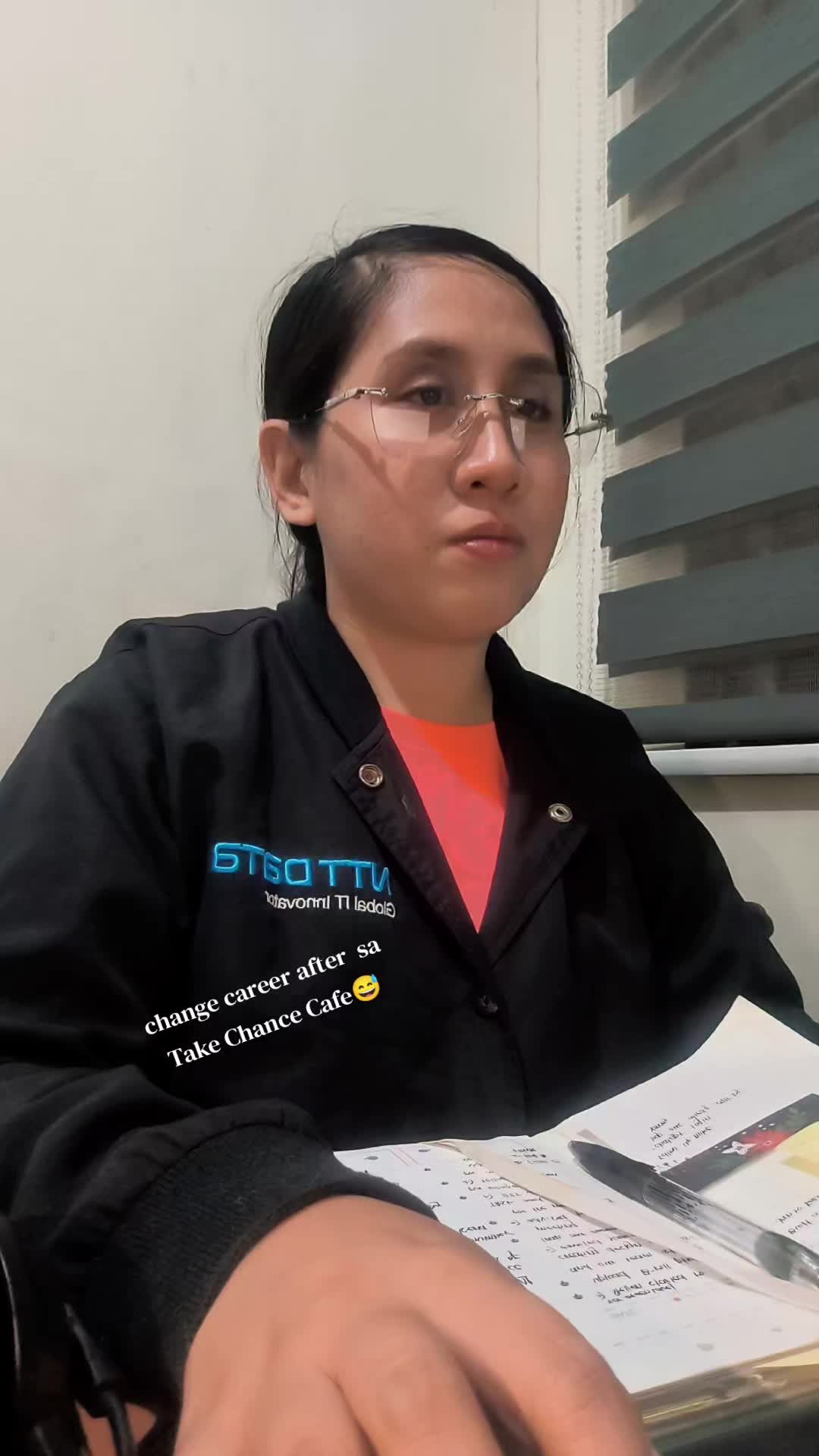 @direkmona17
