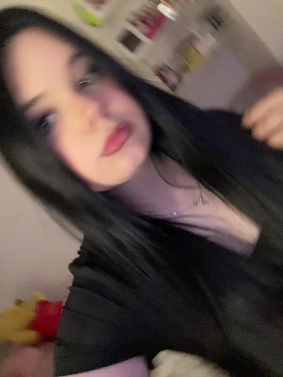 @𝐌𝐞𝐥𝐨𝐝𝐲 𝐋𝐞𝐚𝐧𝐧🌑