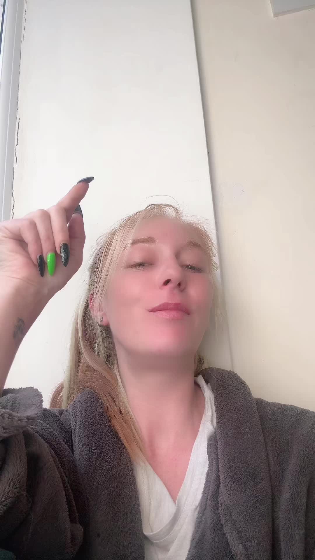 @stopstalkigme100000