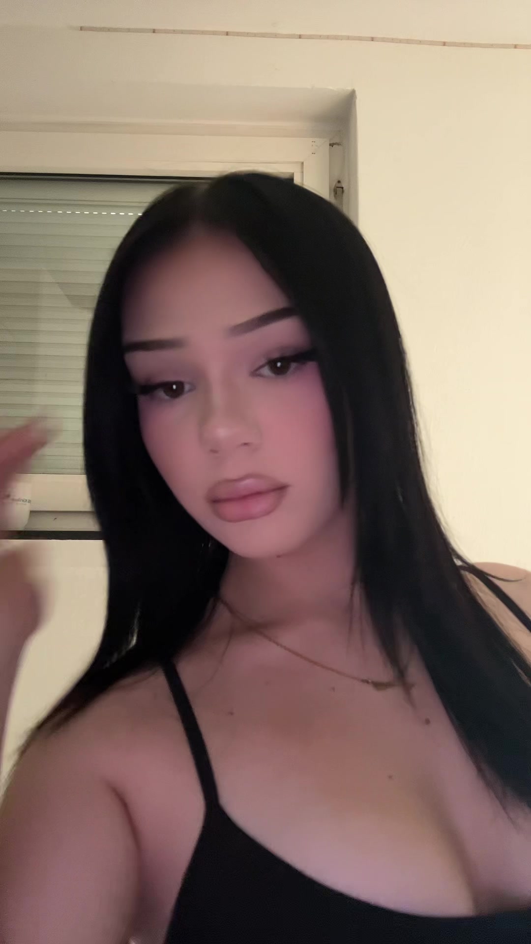 @𝐑𝐨𝐬𝐚𝐥𝐢𝐞 🩷