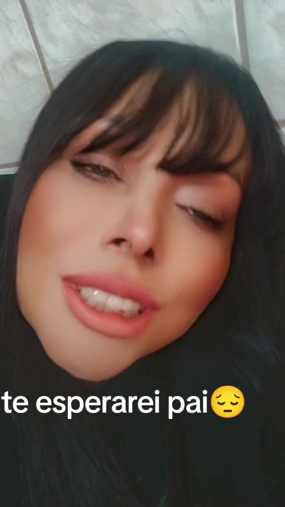 @Julianakassia