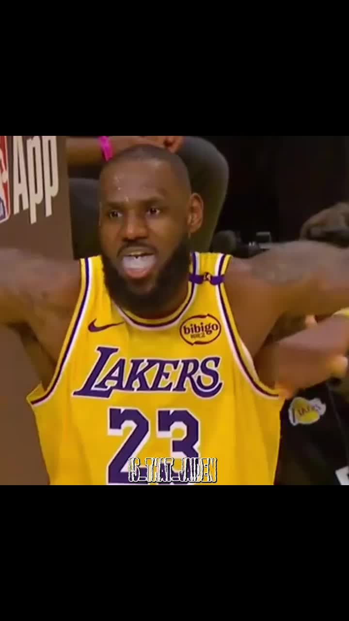 @J 💫