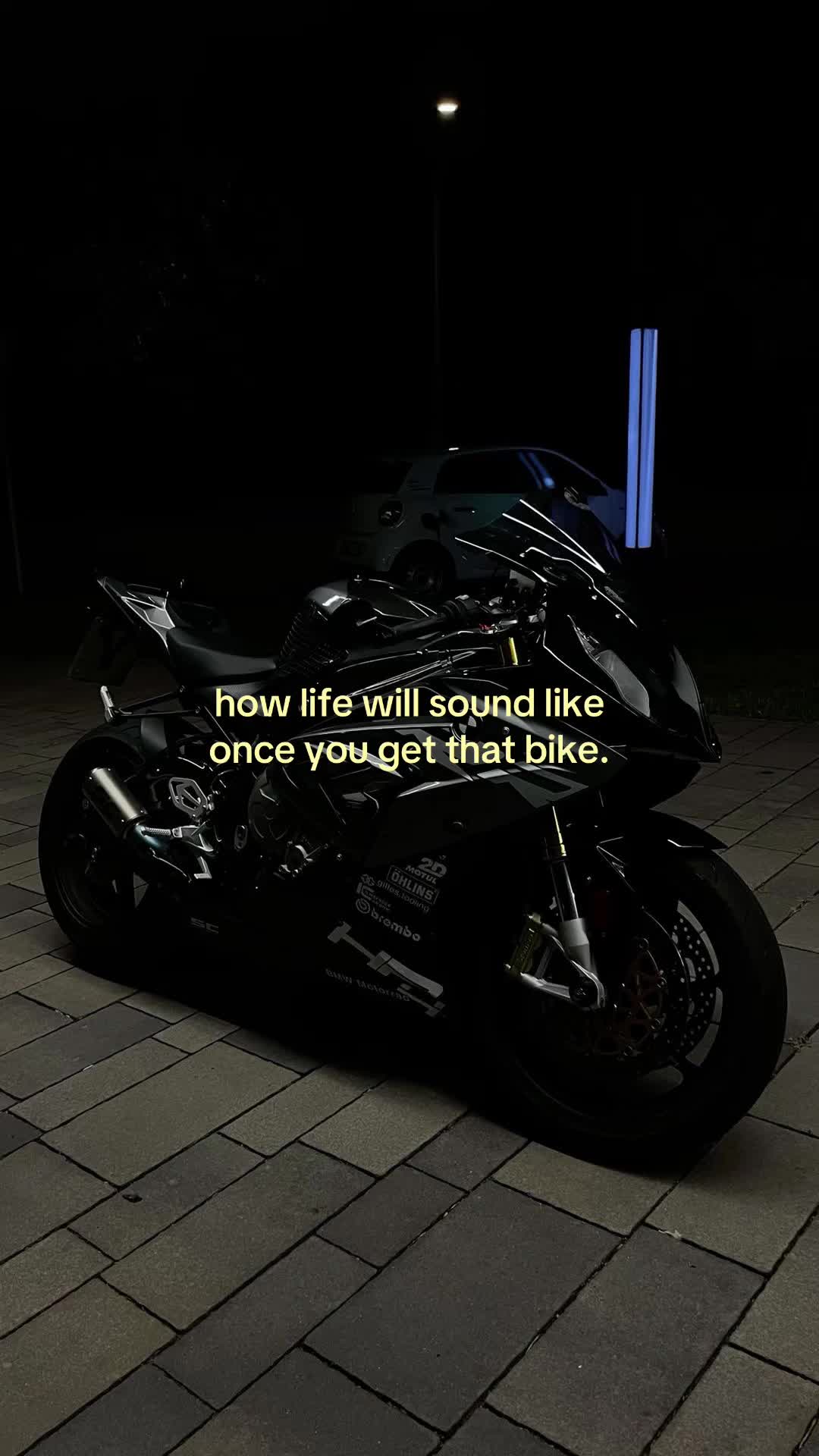 @✞