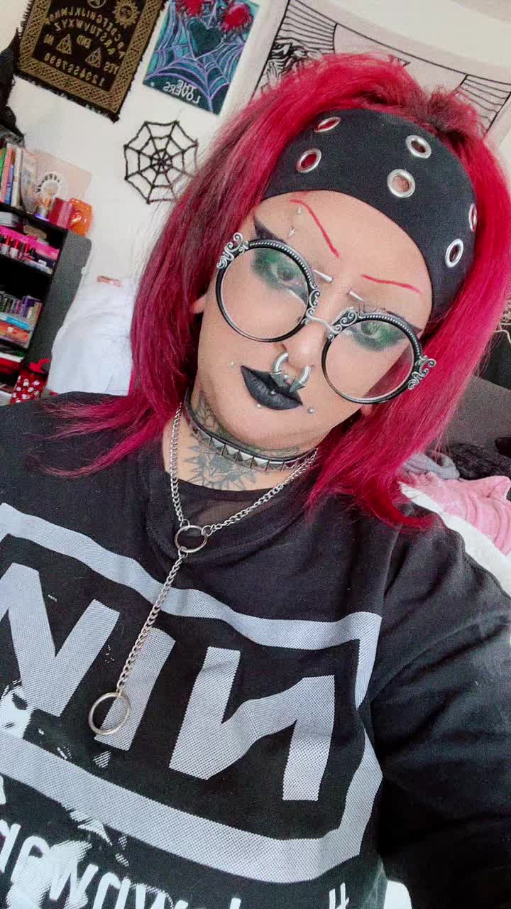 @graveyardangel