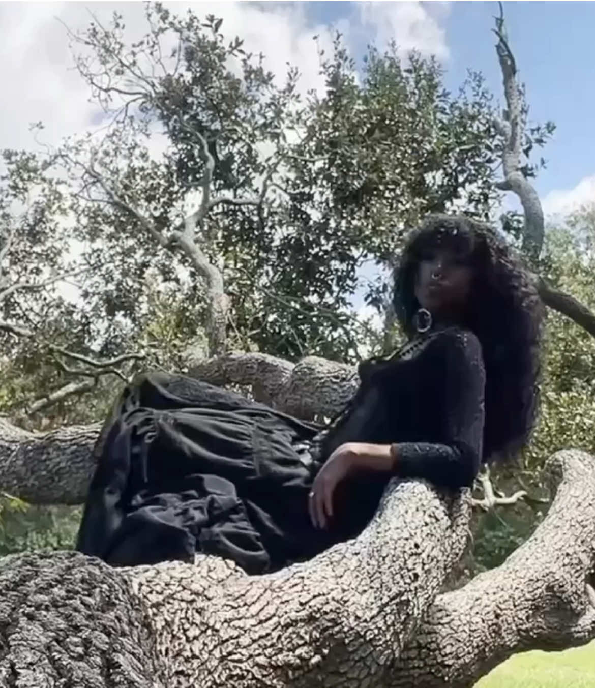 @myownmiyari