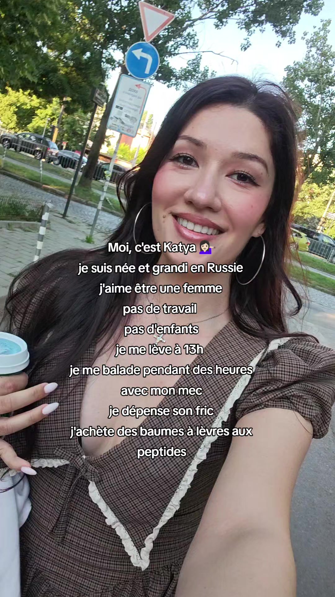 @Sa Majesté Katya