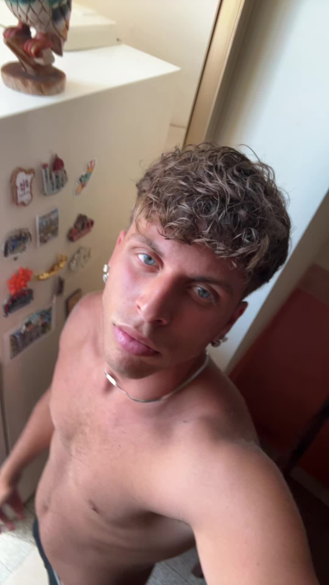 @Giancarlo Lara