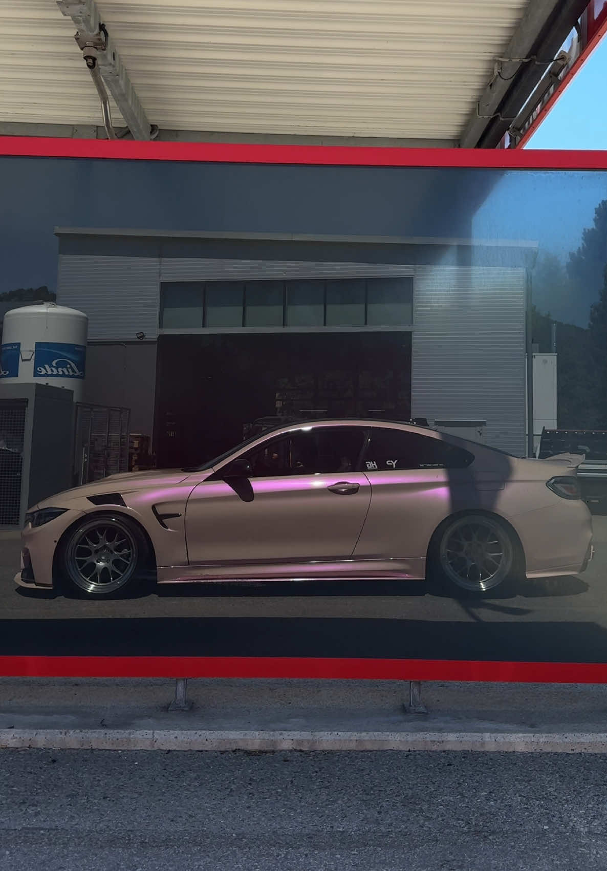 @Jinicars