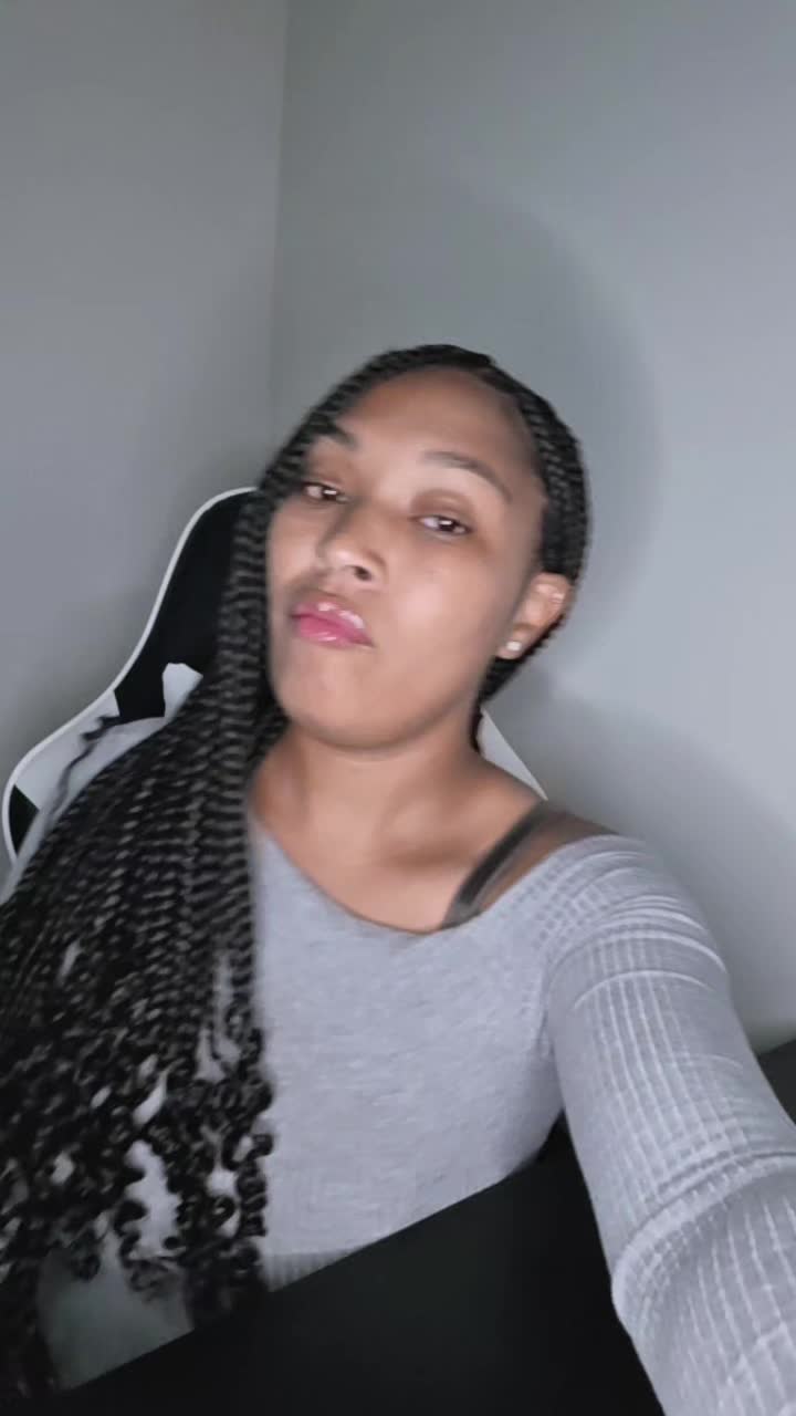 @Auribabyy