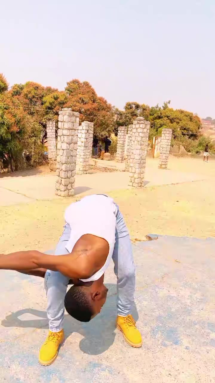@L'HOM-&Eacute;LASTIK🧘🏻&zwj;♂️