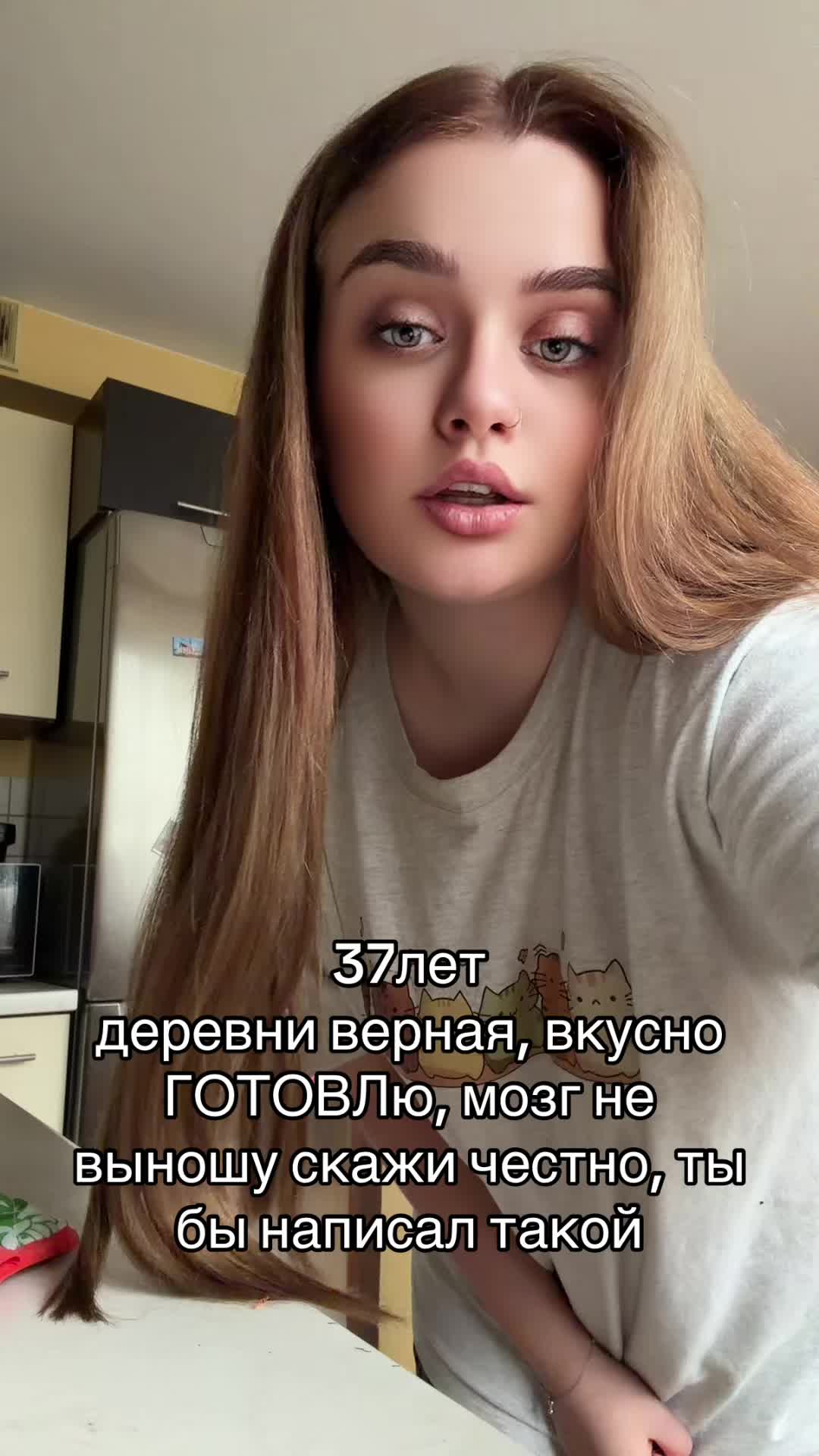 @Annafoxsz