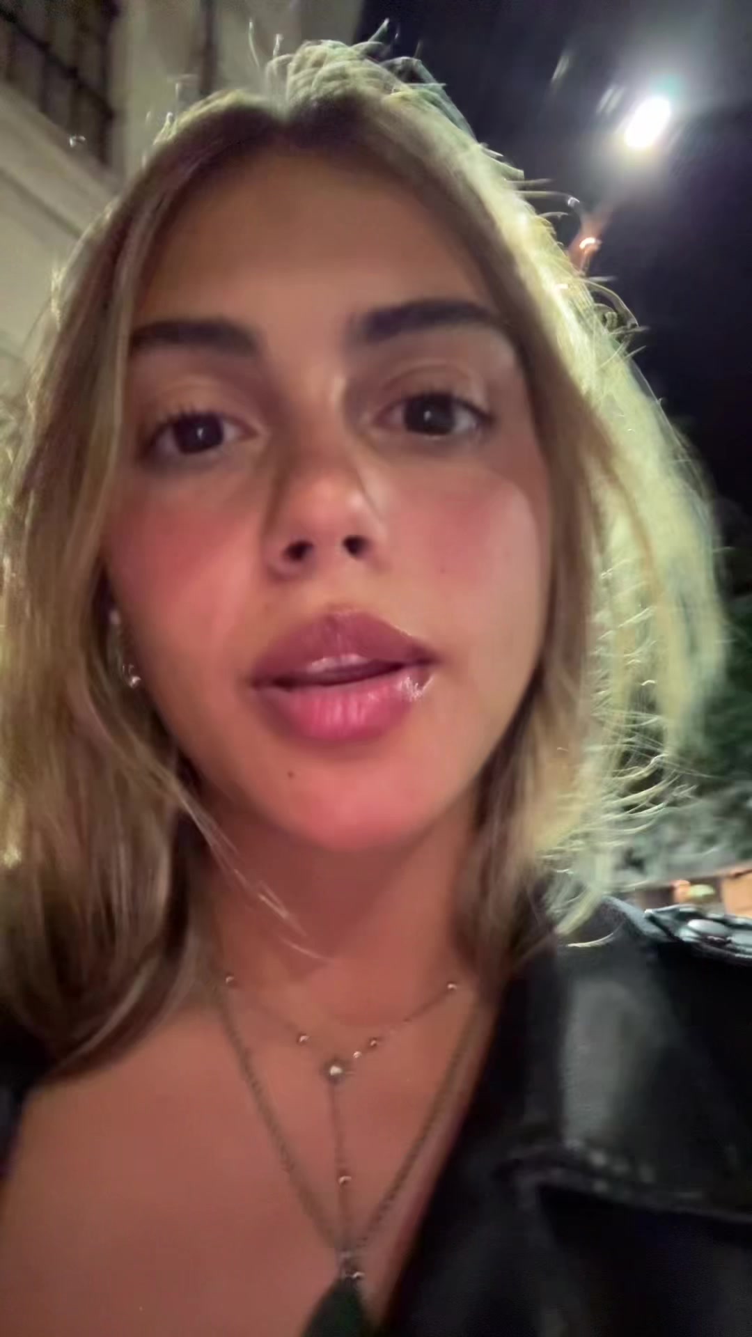 @Juanitagros