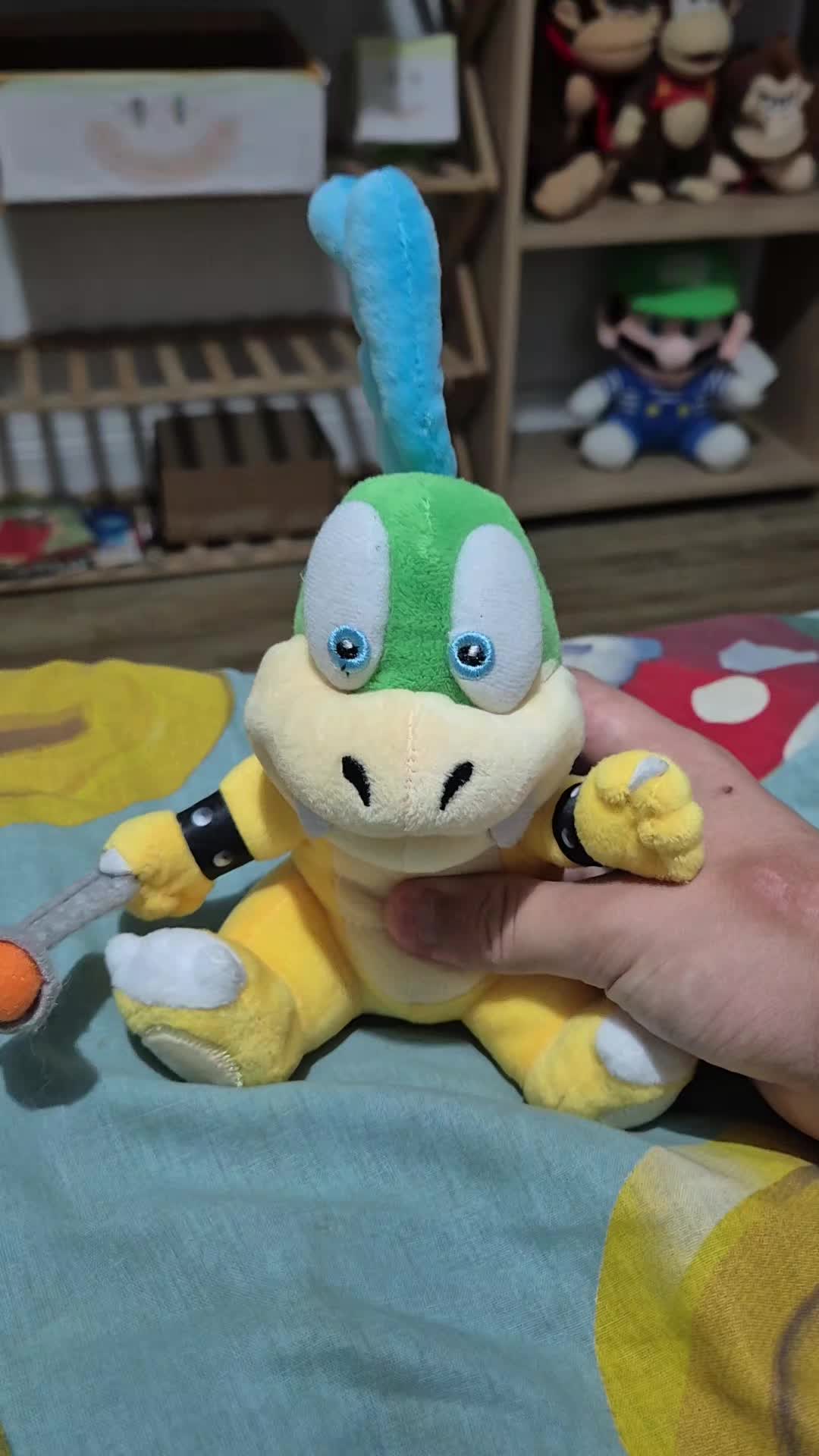 @peluchemario64