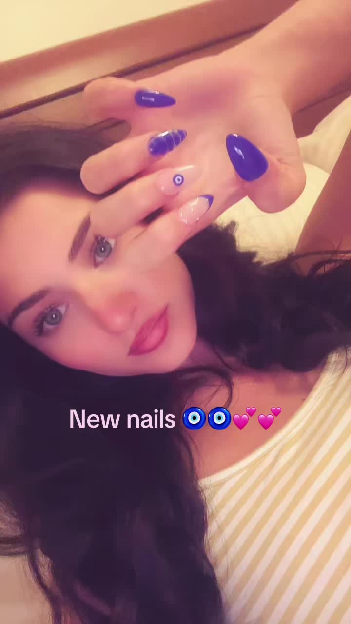 @Julianna Rose