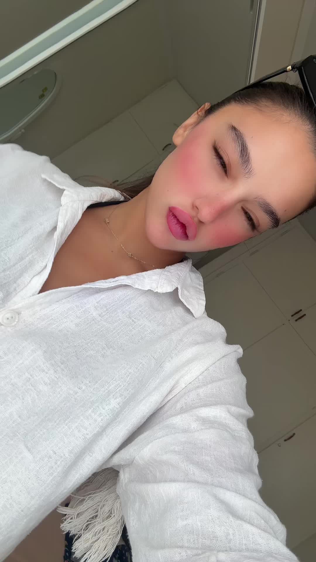@sarah.montazer