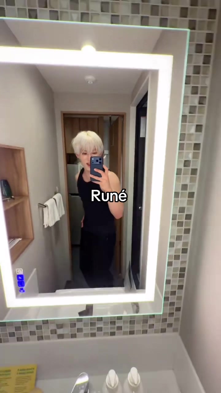 @𝐴𝑈𝑅𝐼𝑋
