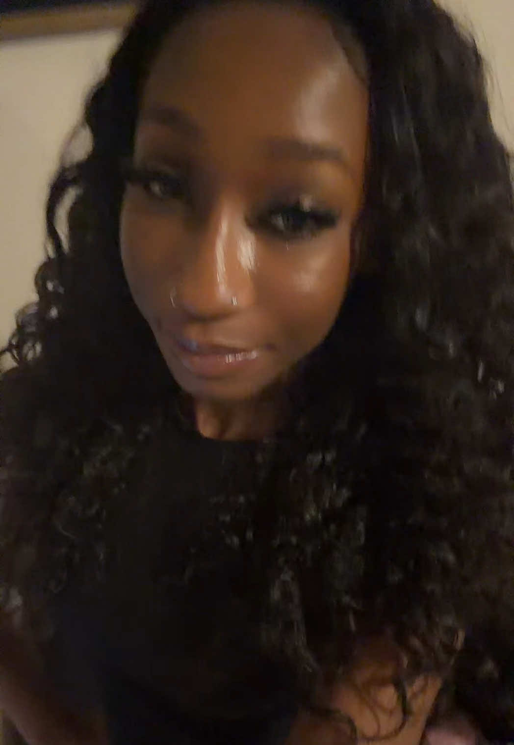 @Divineandfine_