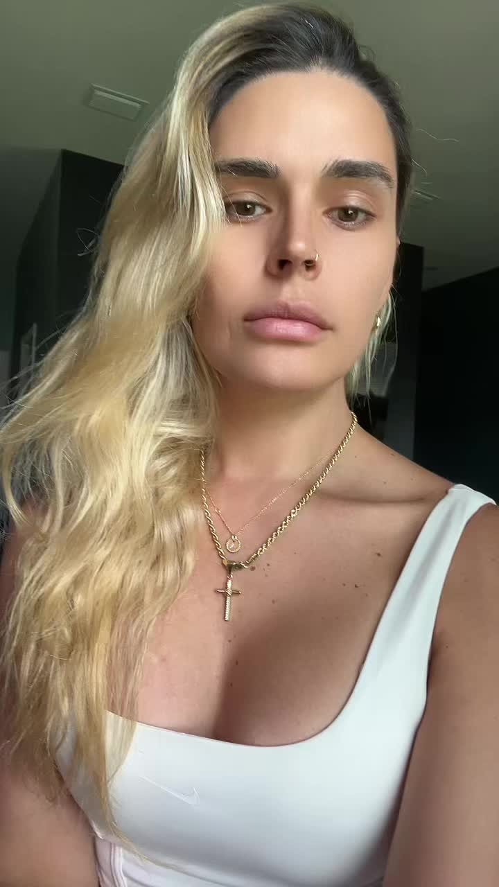 @Ashlyn Pia