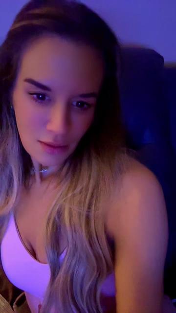 @Brandi