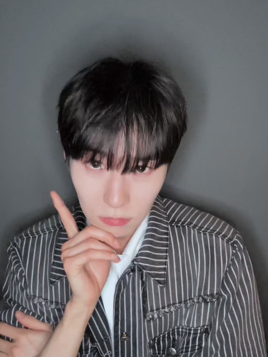 @ONEUS_Official