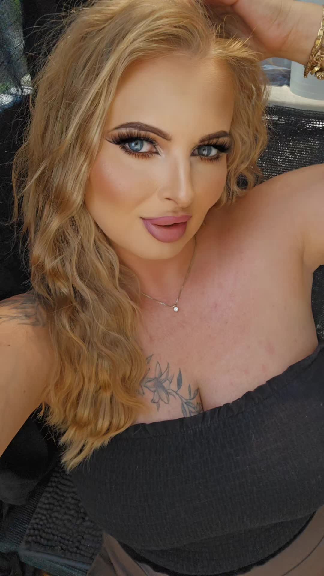 @Niegrzeczna