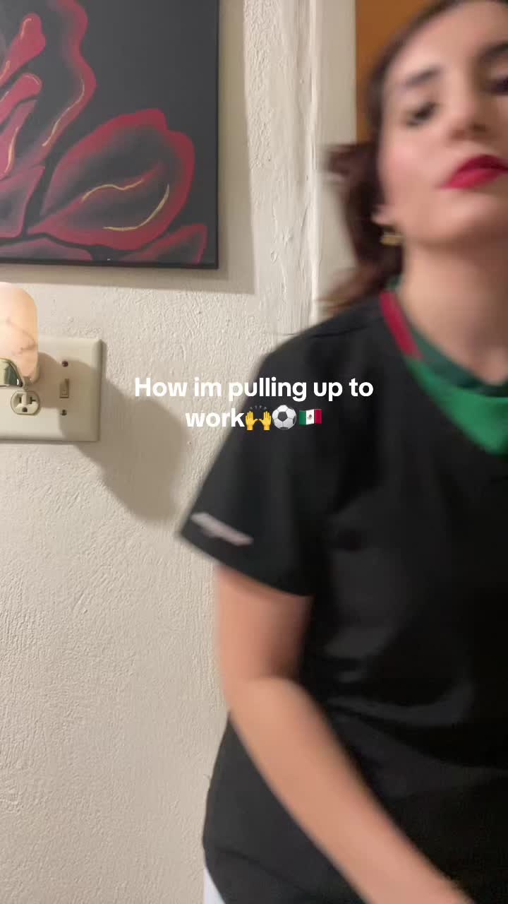@𝒱𝒶𝓃𝑒𝓈𝓈𝒶 𝑀𝑒𝓃𝒹𝑜𝓏𝒶✨