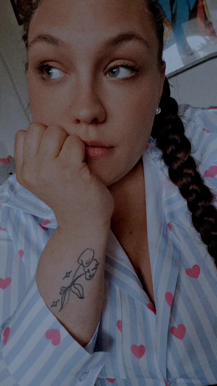 @EinhornMummy ♡
