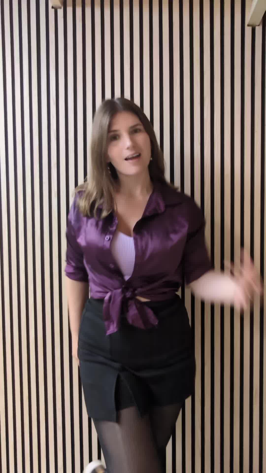 @justme-elena