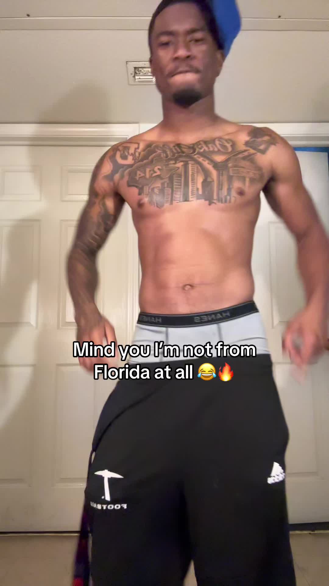 @Laarayy