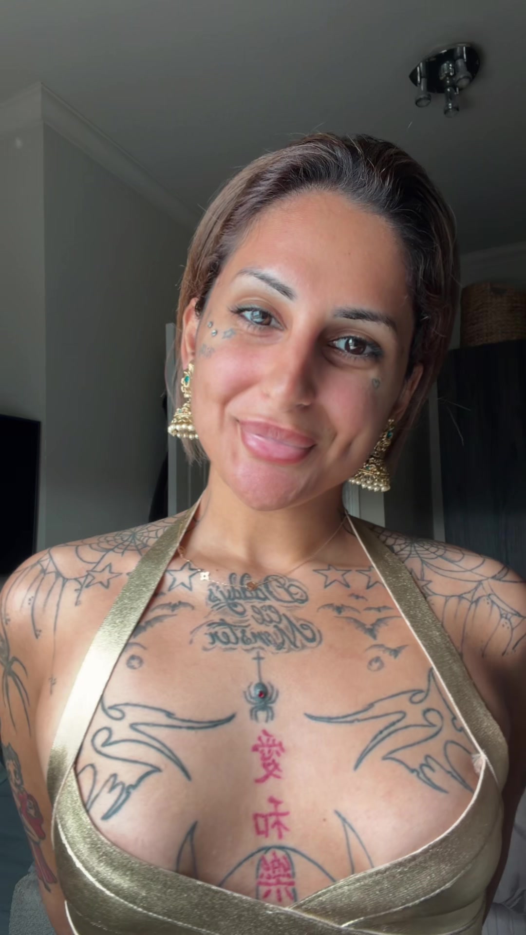 @Melika Farahmand