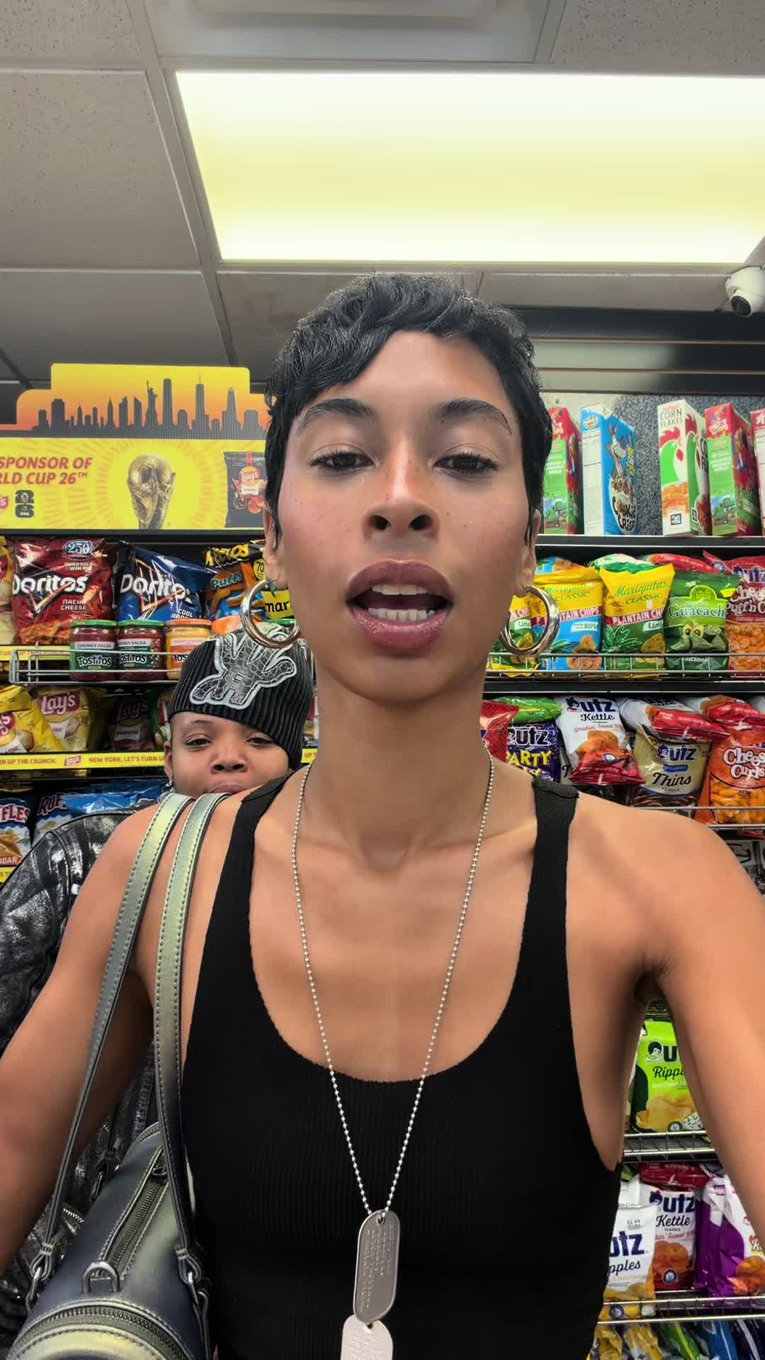 @Alexys B