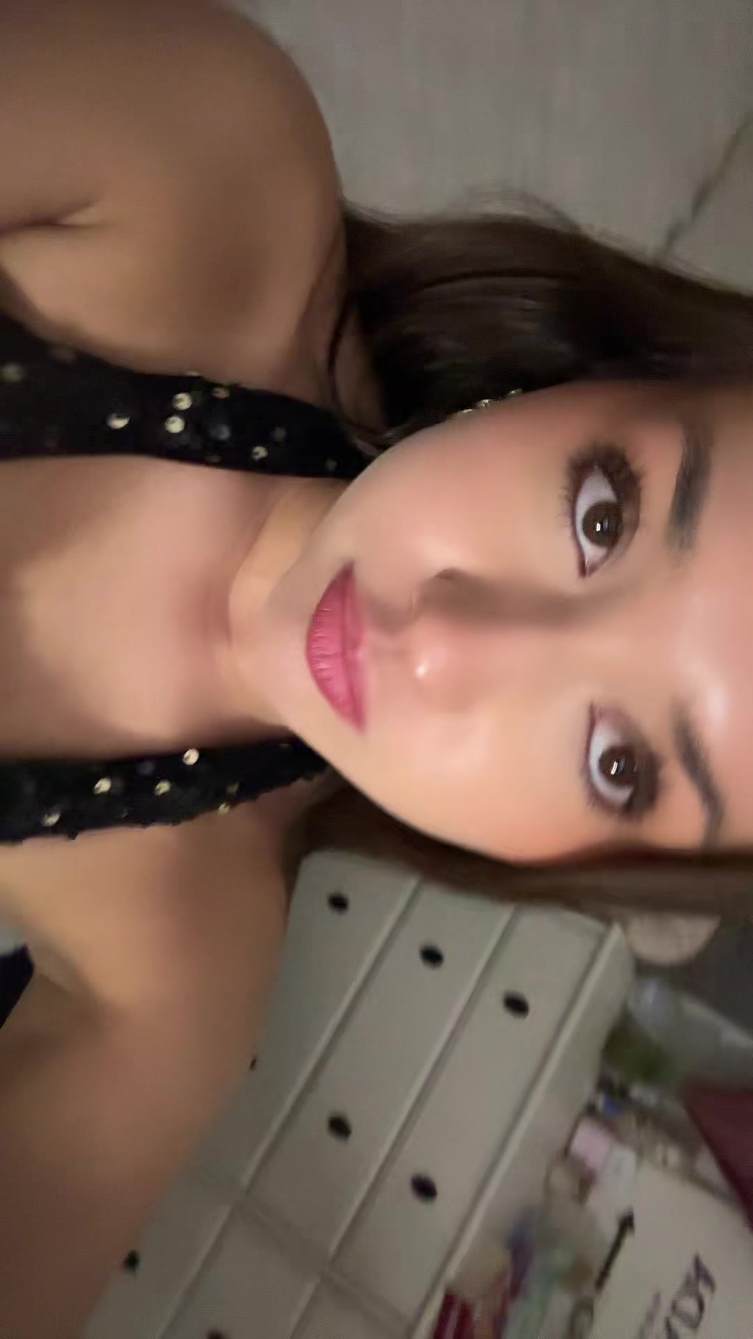 @๐
๐๐๐