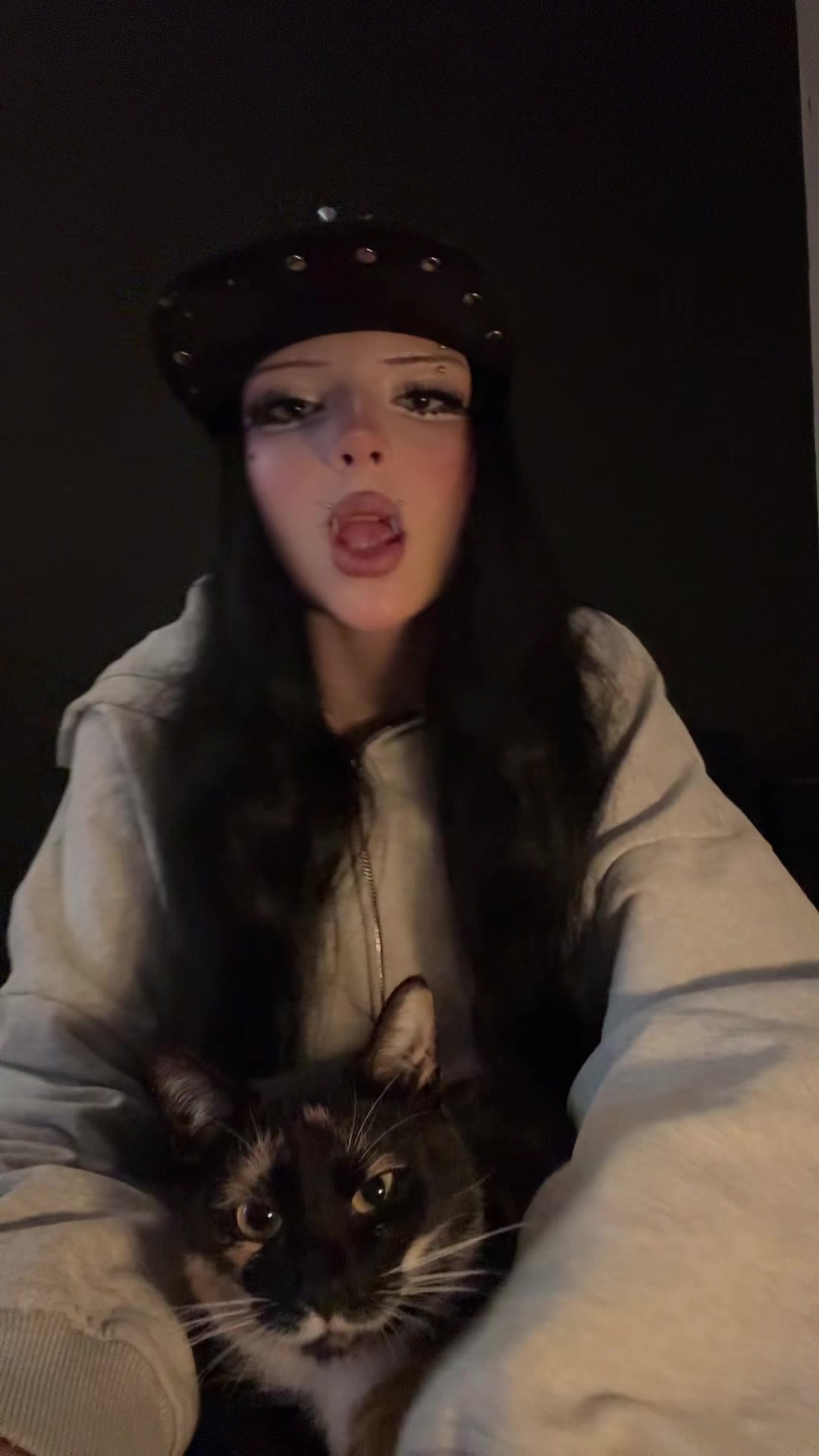 @ХИКАСИ
