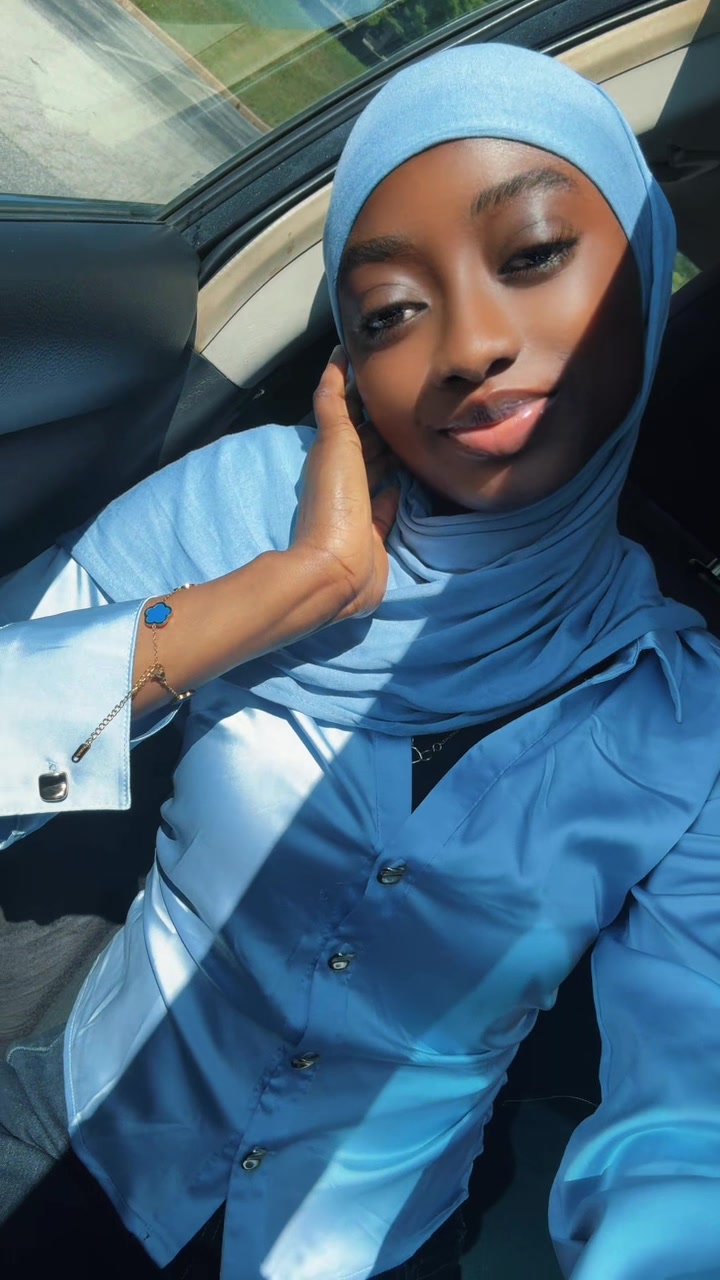 @Hawa Konneh🧚🏾♂️
