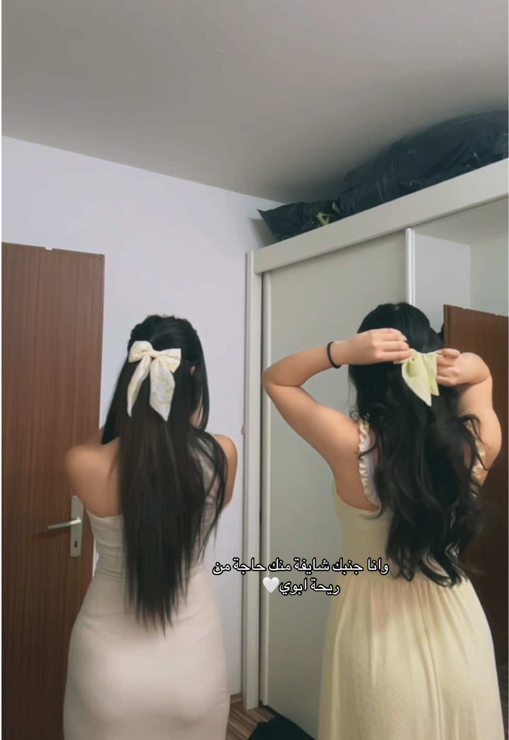 @𝐄