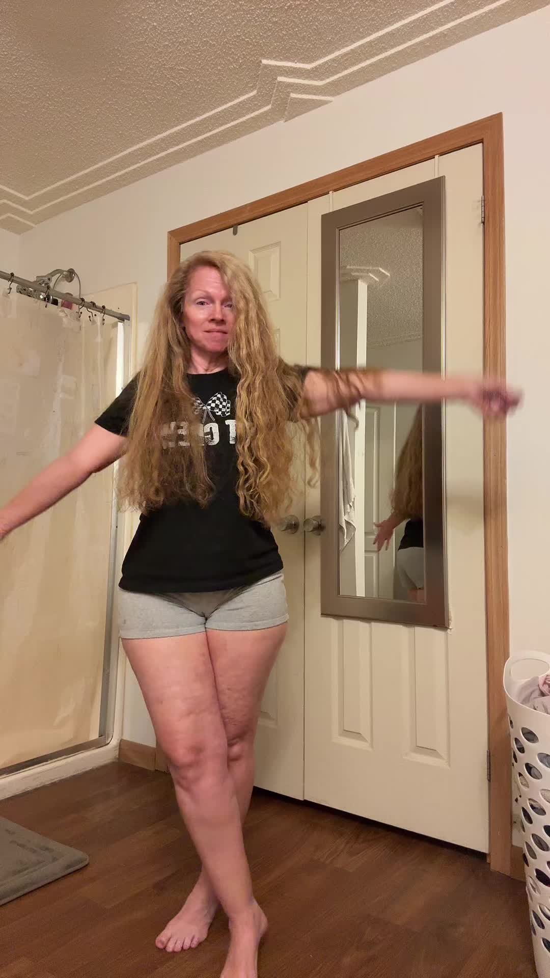 @Gg