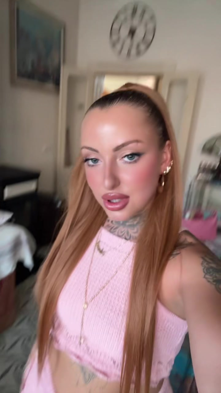 @Lucrezia