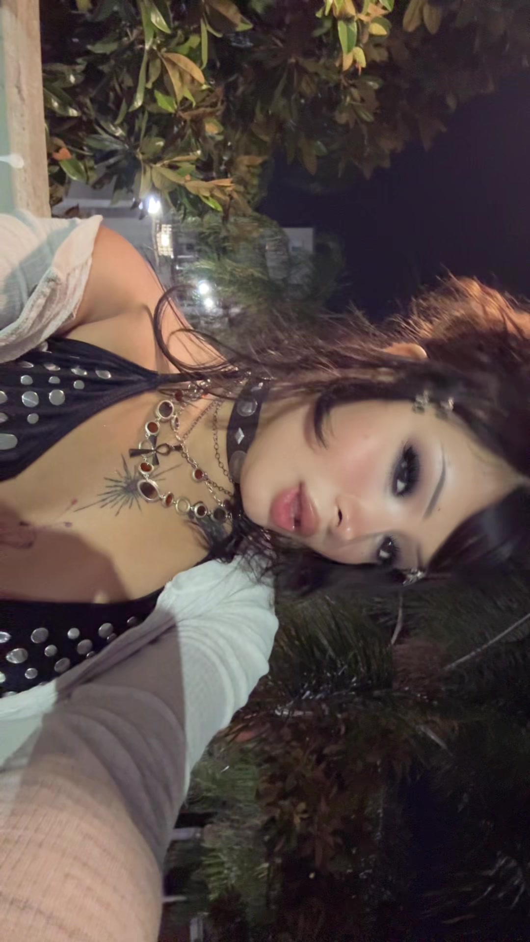 @LadyRobynHood