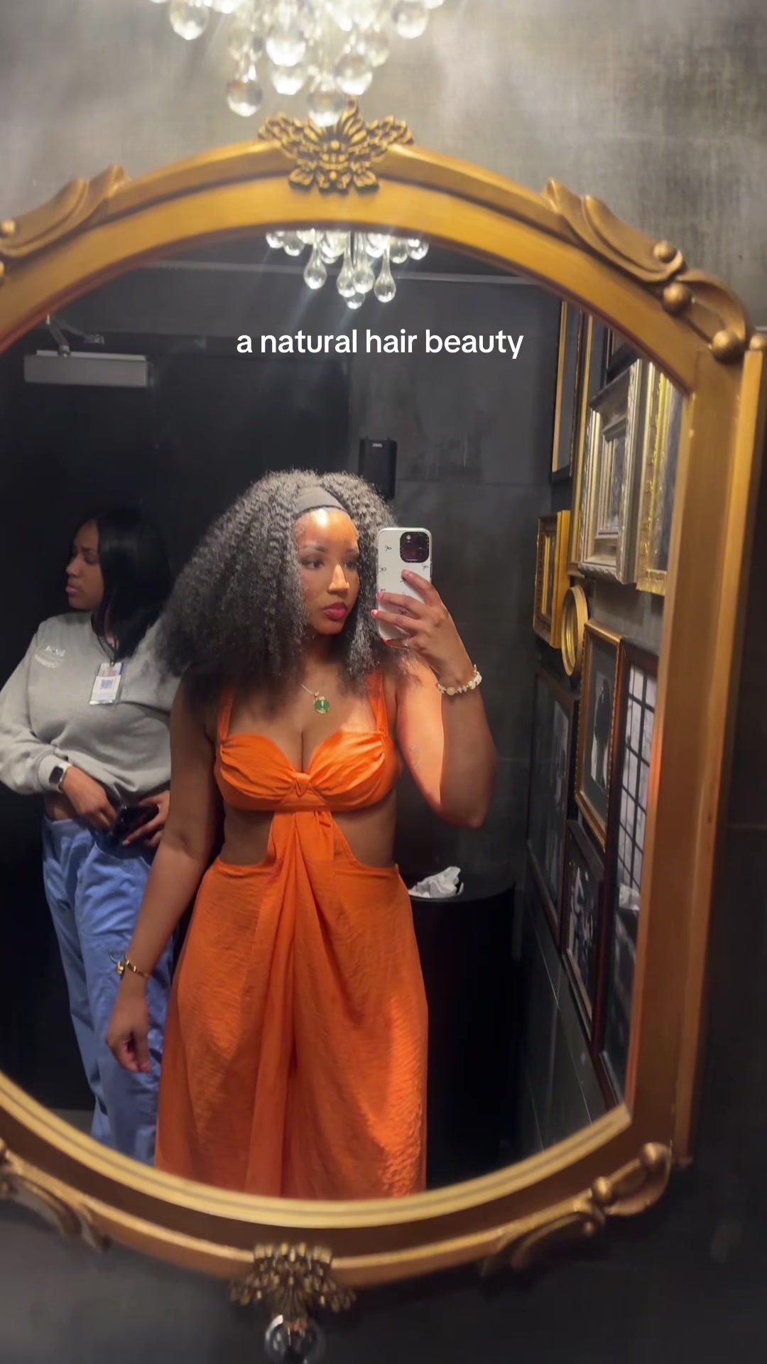 @Chyraluv