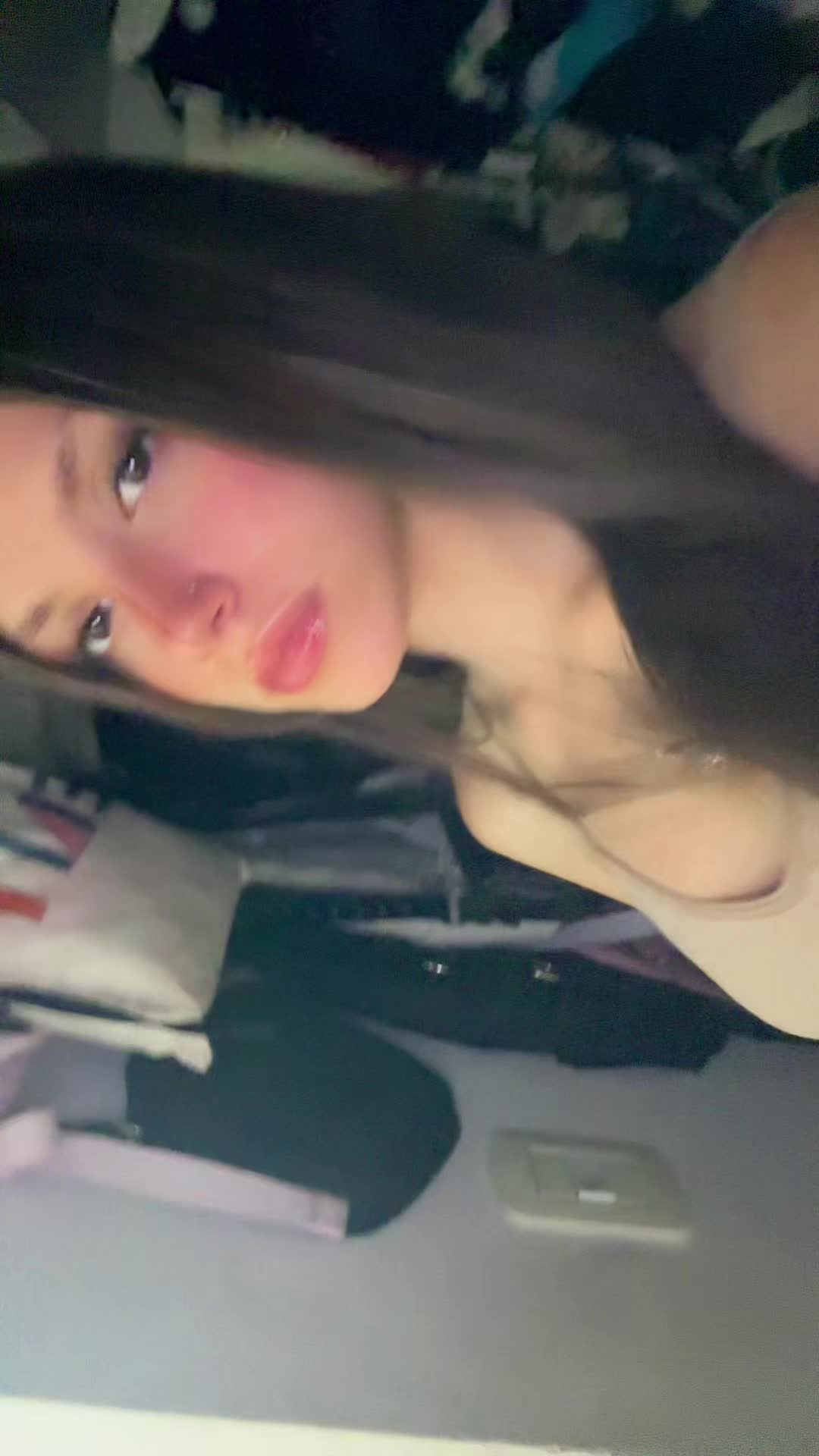 @𝓶𝓸𝓻𝓮