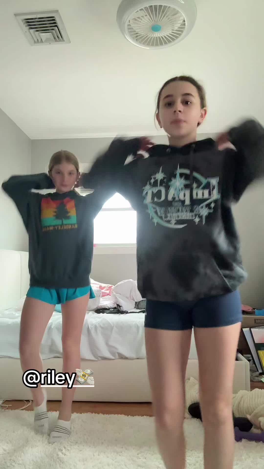 @audreyna_tumbles