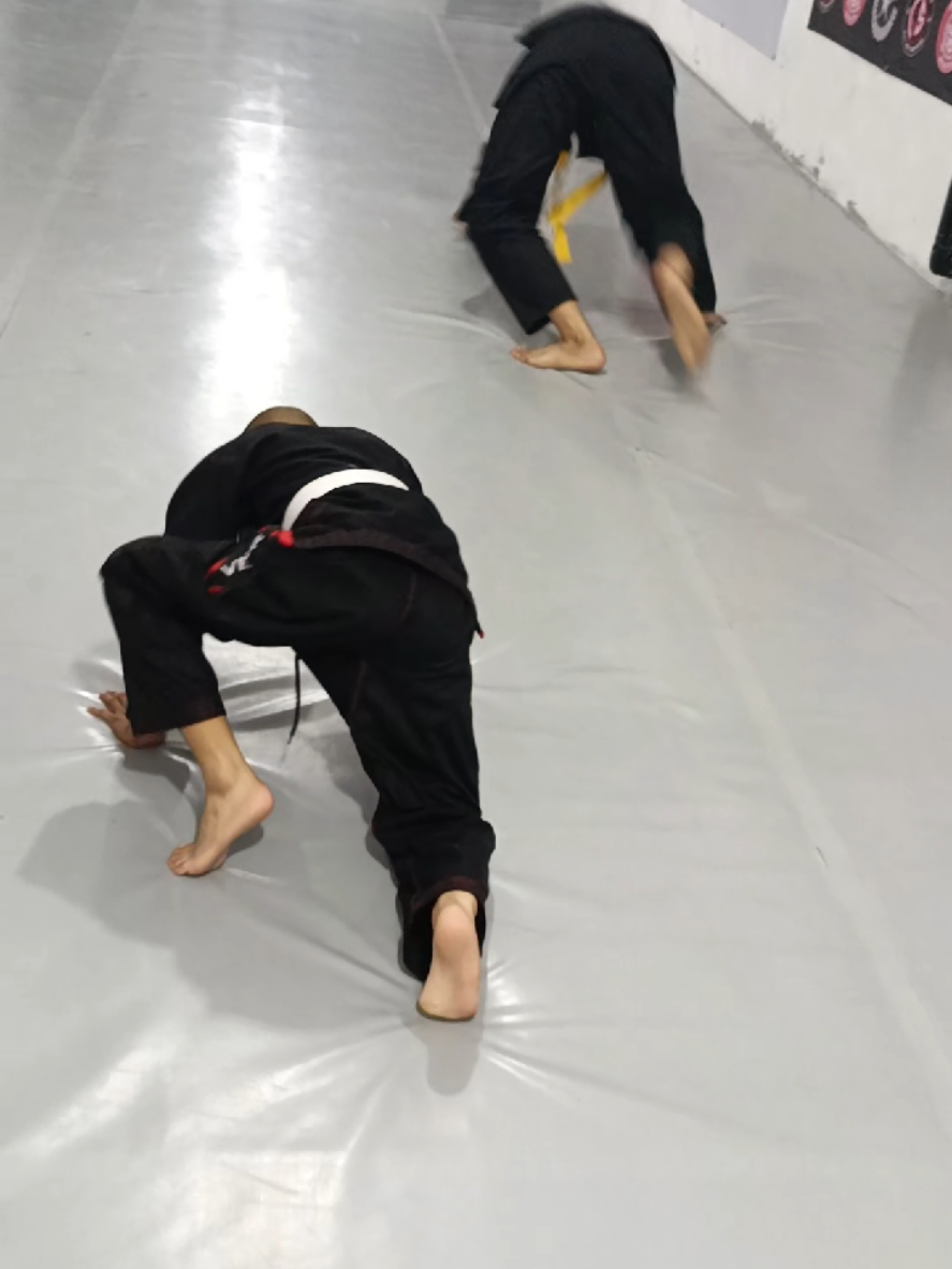 @ZavaletaKickboxing_mma
