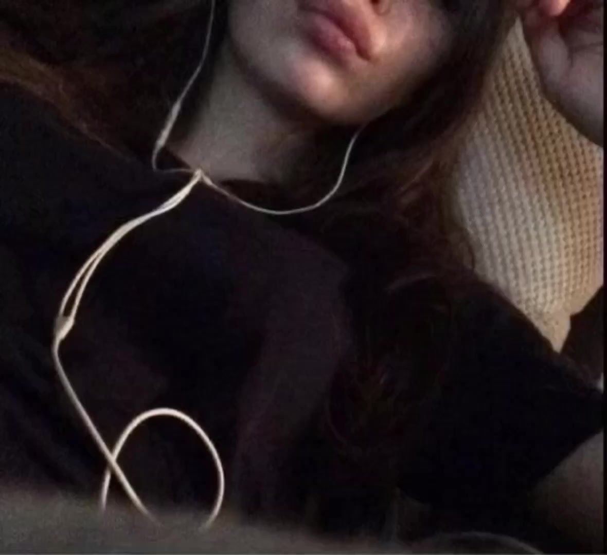 @делла