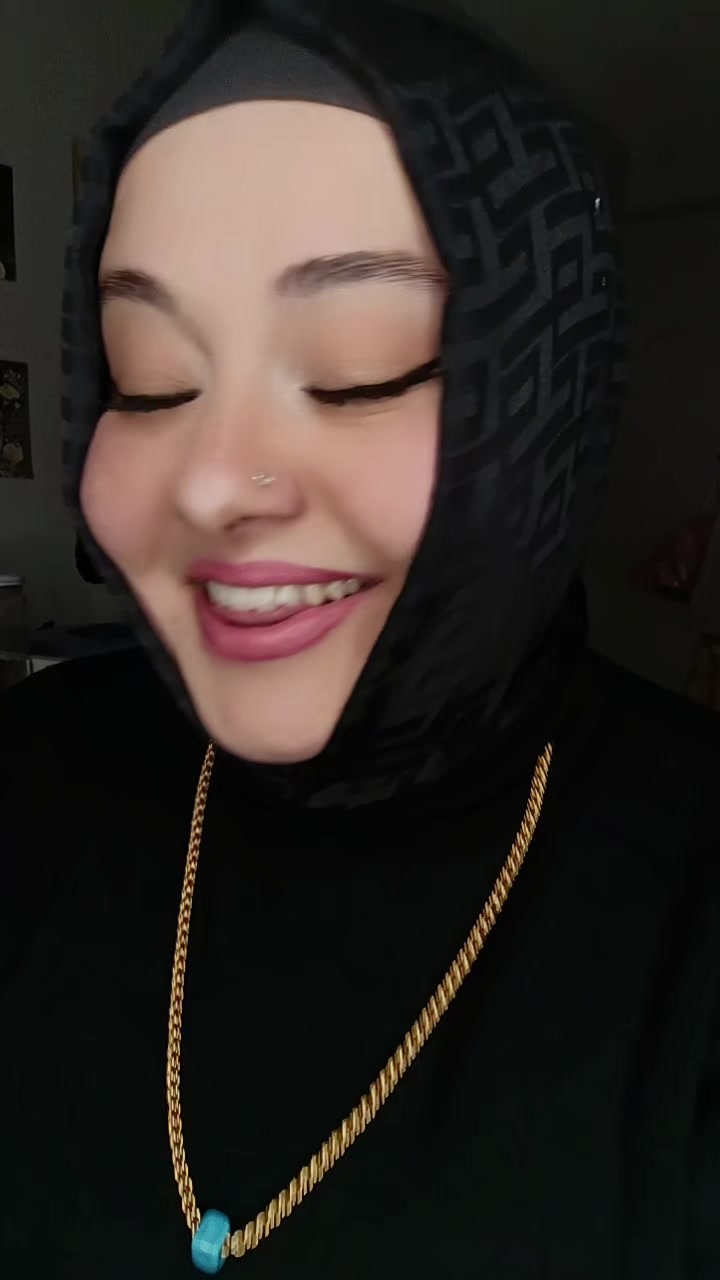@z&uuml;beyde&ouml;zcan