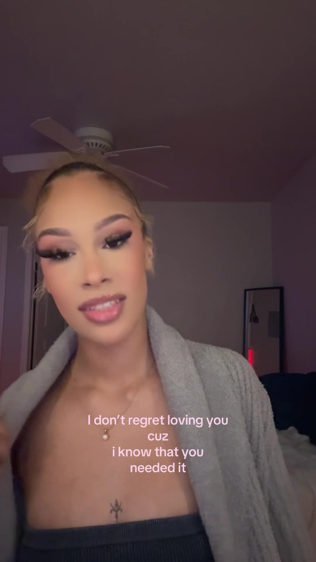 @niaakarrington