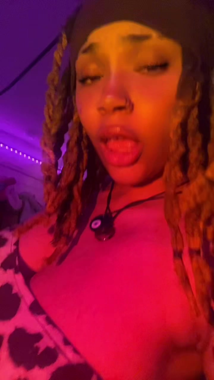 @🧿