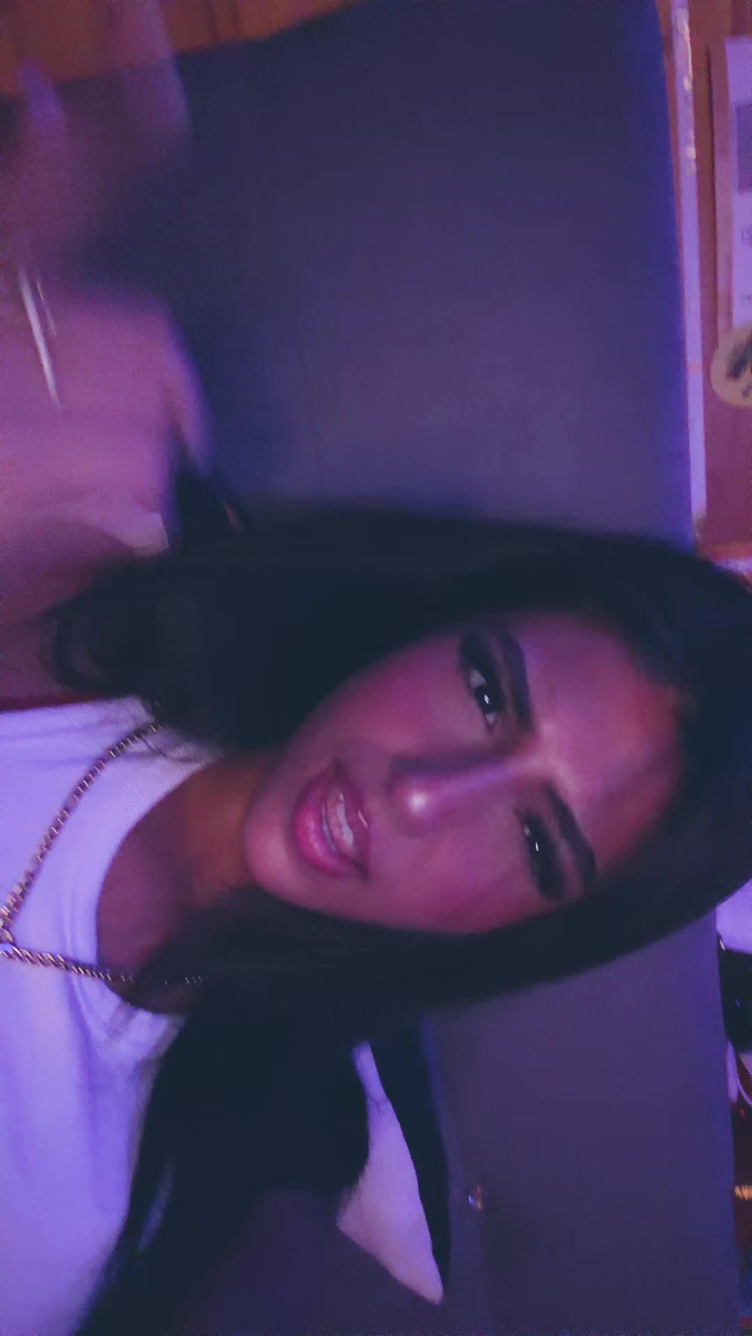 @LiveTina250k